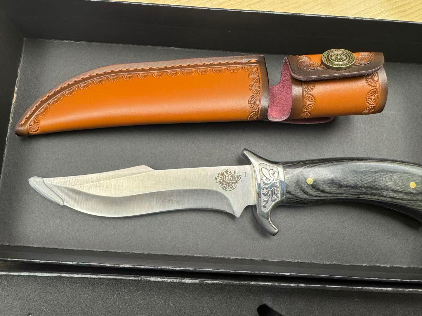 TerrainX "Ridgeback" Heritage Hunting Knife